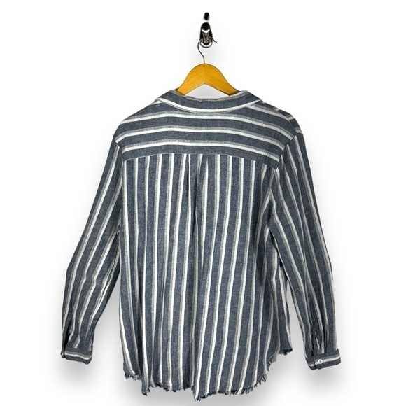 Catherine Malandrino Linen Blend Raw Hem Button Up Top, Blue/White Stripe, Large - Picture 11 of 11